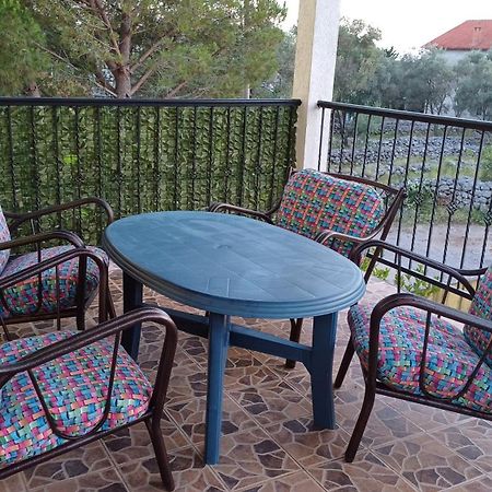 טיווט Apartments Villa-G Lustica מראה חיצוני תמונה