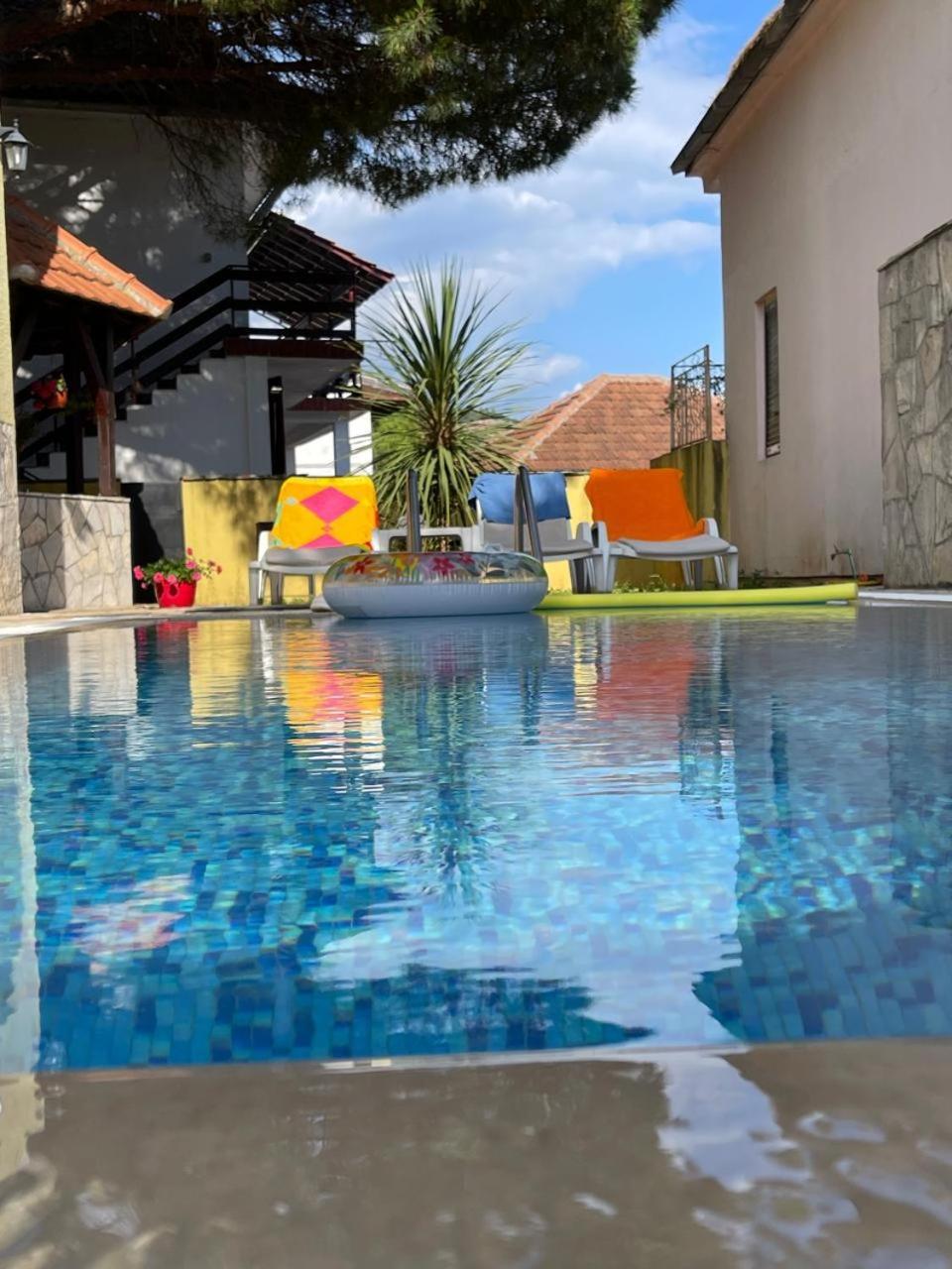 טיווט Apartments Villa-G Lustica מראה חיצוני תמונה